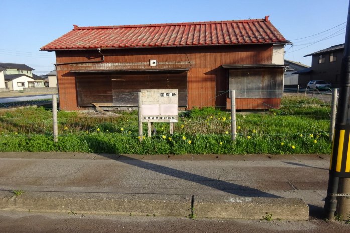 画像なし